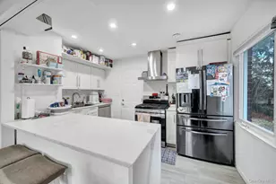 37 9th St, Hicksville, NY 11801 - Photo 10