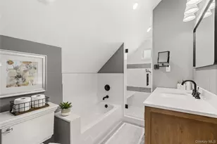 20 Namkee Ln, Blue Point, NY 11715 - Photo 14