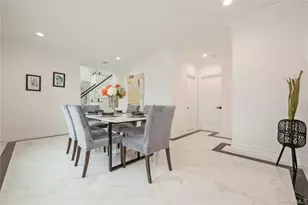 52 Cortland Ave, Hicksville, NY 11801 - Photo 8