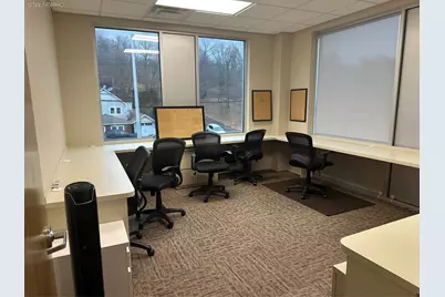 1092 W Jericho Turnpike #2N, Smithtown, NY 11725 - Photo 10