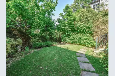 290 8th Avenue, Sea Cliff, NY 11579 - Photo 42