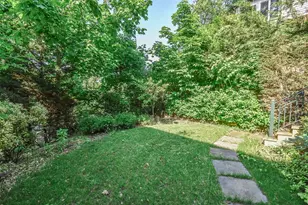 290 8th Ave, Sea Cliff, NY 11579 - Photo 42