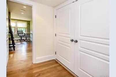 290 8th Avenue, Sea Cliff, NY 11579 - Photo 30