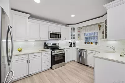 4 The Registry, East Quogue, NY 11942 - Photo 4