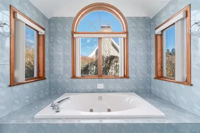 3200 Sound Drive, Greenport, NY 11944 - Photo 20