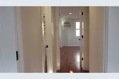 367 Columbus Parkway, East Williston, NY 11501 - Photo 14