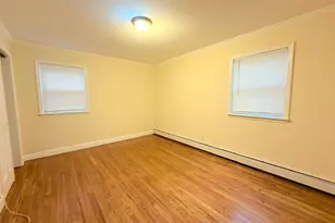 35 N 16th St, Wheatley Heights, NY 11798 - Photo 10