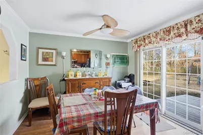 1191 E 3rd Avenue, Bay Shore, NY 11706 - Photo 6