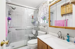 1191 E 3rd Ave, Bay Shore, NY 11706 - Photo 10