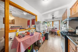 92-10 93rd Ave, Woodhaven, NY 11421 - Photo 12