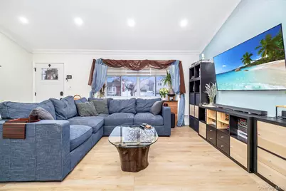 312 W 20th Street, Deer Park, NY 11729 - Photo 32