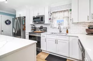 312 W 20th St, Deer Park, NY 11729 - Photo 34