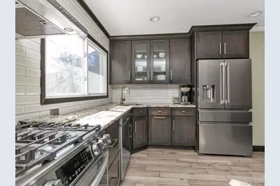 1360 Wilson Road, East Meadow, NY 11554 - Photo 6