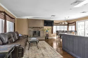 1360 Wilson Rd, East Meadow, NY 11554 - Photo 4