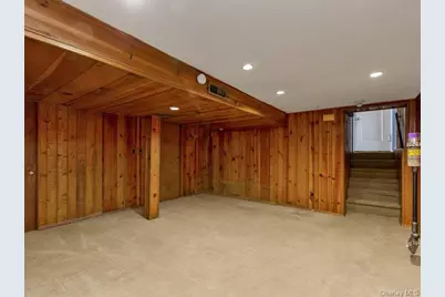 1360 Wilson Road, East Meadow, NY 11554 - Photo 18