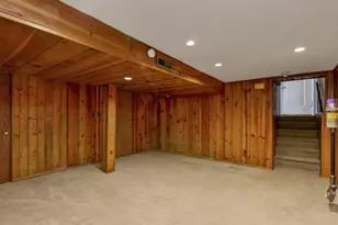 1360 Wilson Rd, East Meadow, NY 11554 - Photo 18