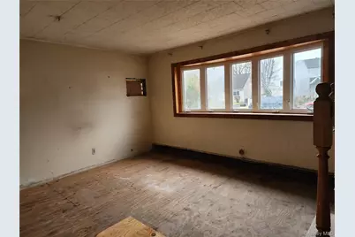 33 Parkway Boulevard, Wyandanch, NY 11798 - Photo 16