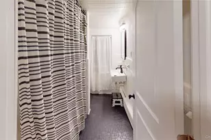 114 Castle Heights Ave, Nyack, NY 10960 - Photo 14