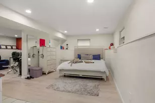 38 Kathwood Rd, White Plains, NY 10607 - Photo 36