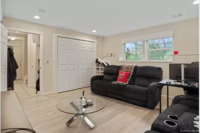 38 Kathwood Road, White Plains, NY 10607 - Photo 34