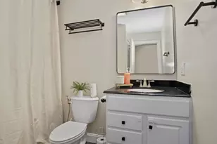 38 Kathwood Rd, White Plains, NY 10607 - Photo 22