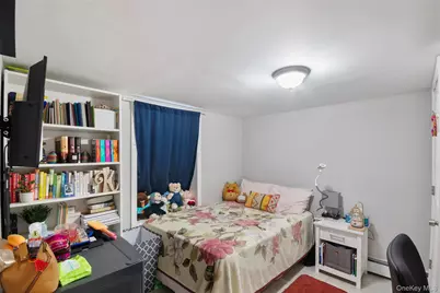 505 Madison Avenue, Brentwood, NY 11717 - Photo 18