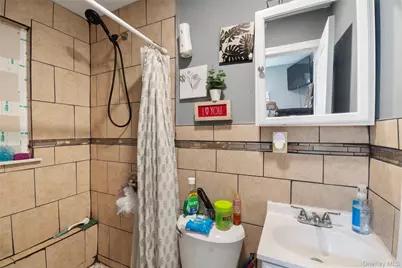 505 Madison Avenue, Brentwood, NY 11717 - Photo 24