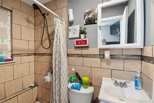 505 Madison Ave, Brentwood, NY 11717 - Photo 24