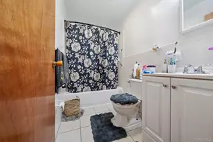 831 E 221st St, Bronx, NY 10467 - Photo 20