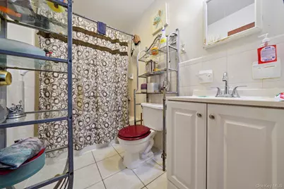 831 E 221st Street, Bronx, NY 10467 - Photo 16