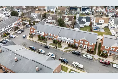 678 Front Street #E, Hempstead, NY 11550 - Photo 20