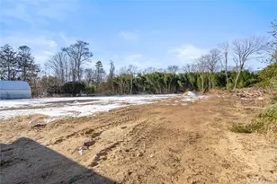 450 Munsell Rd, Patchogue, NY 11772 - Photo 28