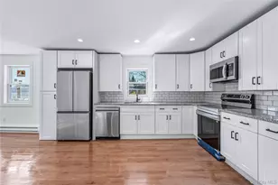 450 Munsell Rd, Patchogue, NY 11772 - Photo 14