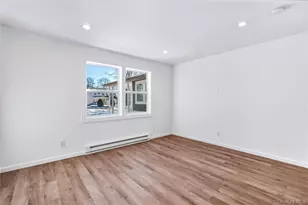 450 Munsell Rd, Patchogue, NY 11772 - Photo 16