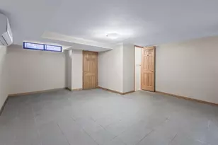 111-09 75th Rd, Forest Hills, NY 11375 - Photo 18