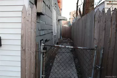 8501 127th Street, Jamaica, NY 11415 - Photo 2