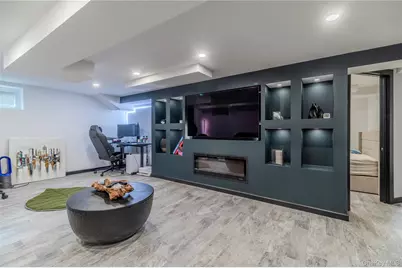 15 Sinclair Martin Drive, Roslyn, NY 11576 - Photo 26