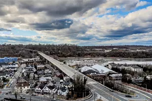 15 Sinclair Martin Dr, Roslyn, NY 11576 - Photo 4