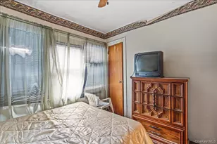 117-22 142nd Pl, Jamaica, NY 11436 - Photo 16