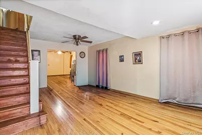 11722 142nd Place, Jamaica, NY 11436 - Photo 2