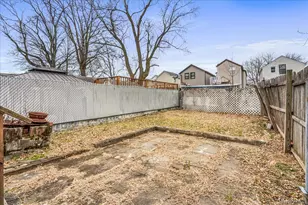 117-22 142nd Pl, Jamaica, NY 11436 - Photo 18