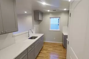 343 Jackson St, Hempstead, NY 11550 - Photo 8