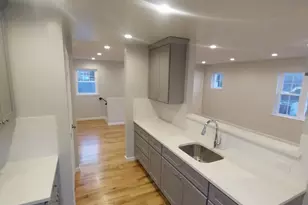 343 Jackson St, Hempstead, NY 11550 - Photo 4