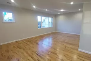 343 Jackson St, Hempstead, NY 11550 - Photo 8