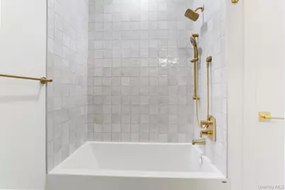 100 E Putnam Avenue #210, Greenwich, CT 06807 - Photo 20