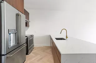 100 E Putnam Ave, Greenwich, CT 06807 - Photo 12