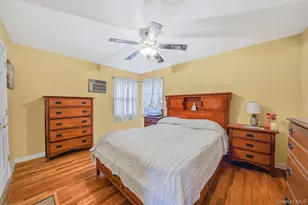 159-51 160th Ave, Howard Beach, NY 11414 - Photo 8