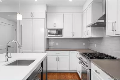 422 E Boston Post Road #303, Mamaroneck, NY 10543 - Photo 4