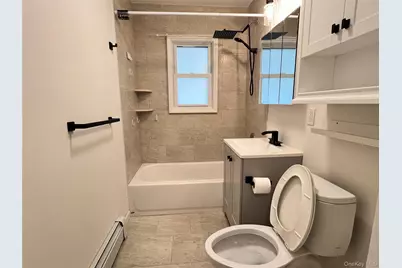 137 Center Lane, Levittown, NY 11756 - Photo 8