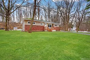 44 Legion Rd, Poughkeepsie, NY 12601 - Photo 6